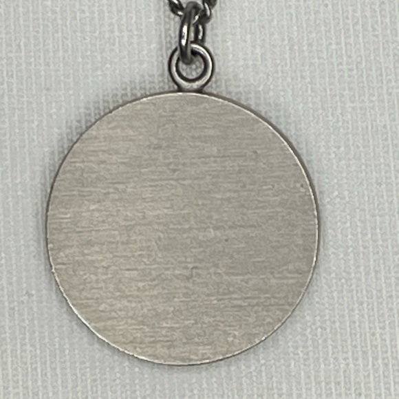 Chanel Camellia Necklace With The Box - Picture 3 of 11